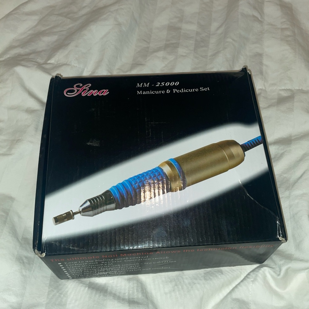 Manicure and pedicure nail drill